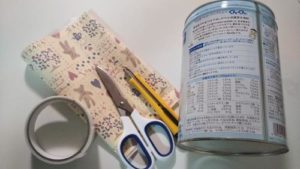 ミルク缶でチェーンの引っ張り出す知育おもちゃを作る作り方の手順画像