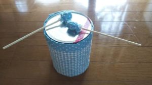 粉ミルク缶の空き缶で太鼓を作る作り方の手順画像